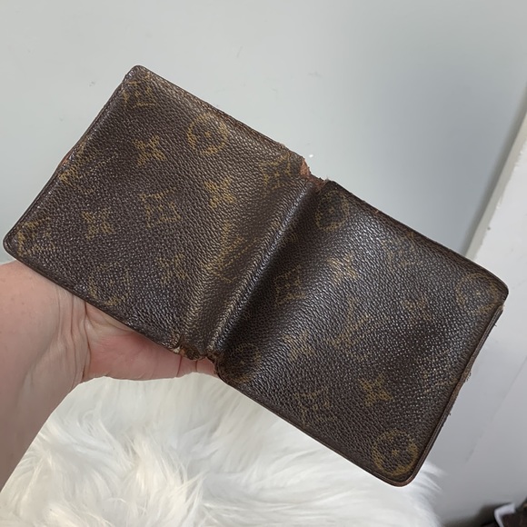 2001 authentic Louis Vuitton men’s wallet - Picture 15 of 16